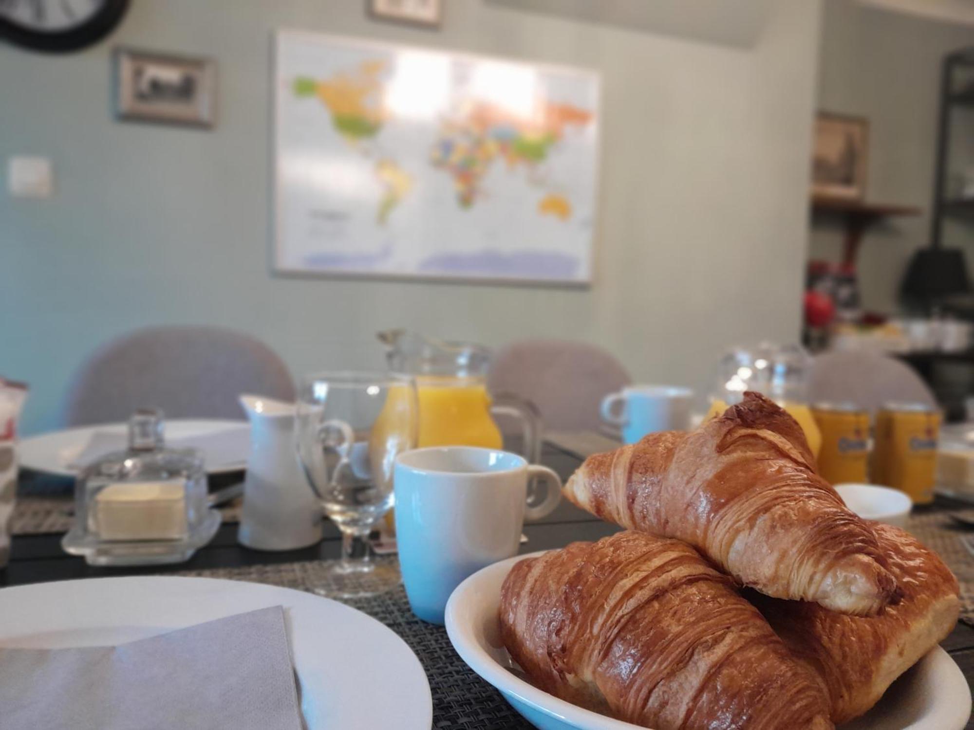Bed and Breakfast Juliette'S Ипр Экстерьер фото